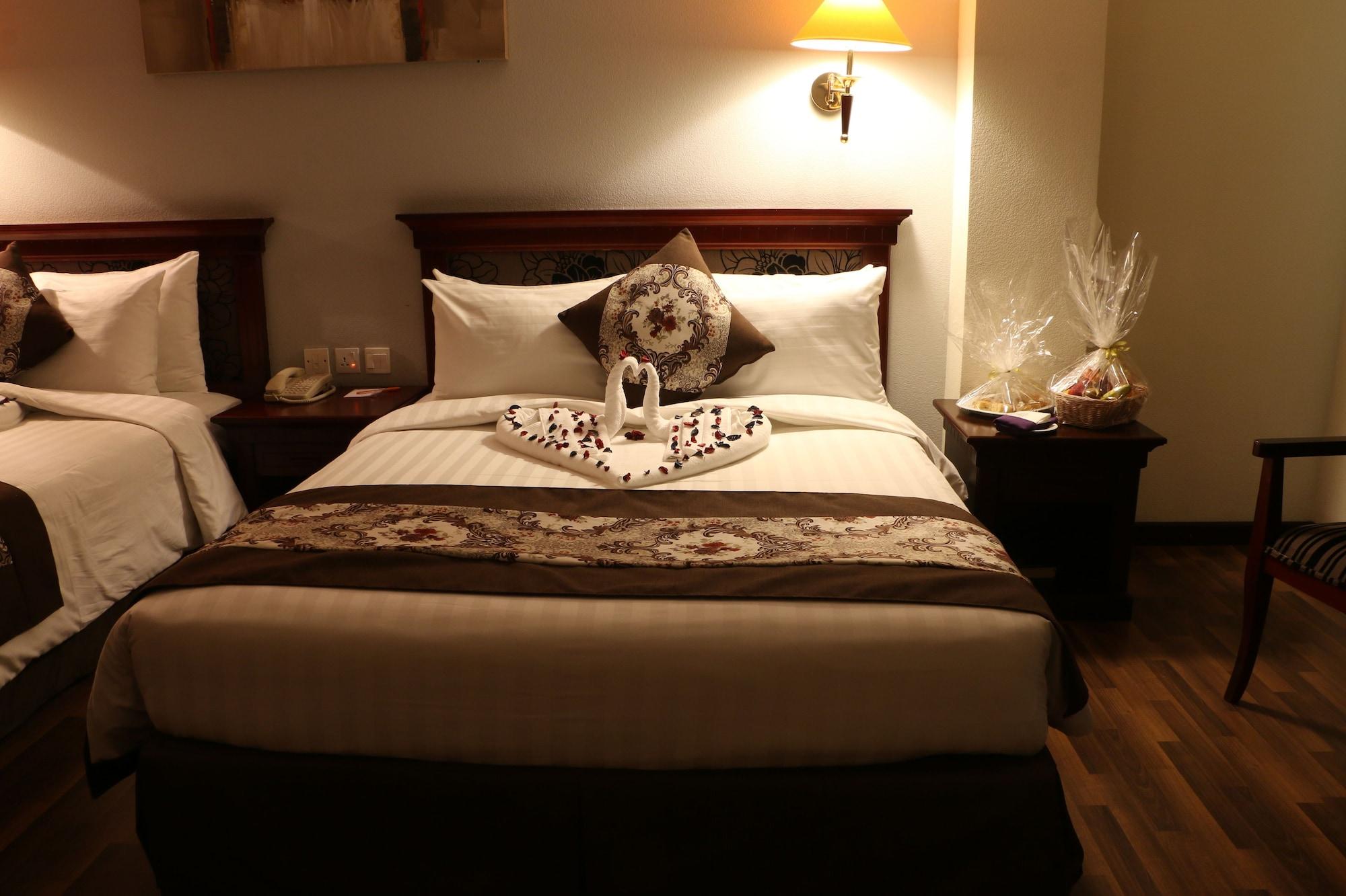 מנאמה Pars International Hotel מראה חיצוני תמונה