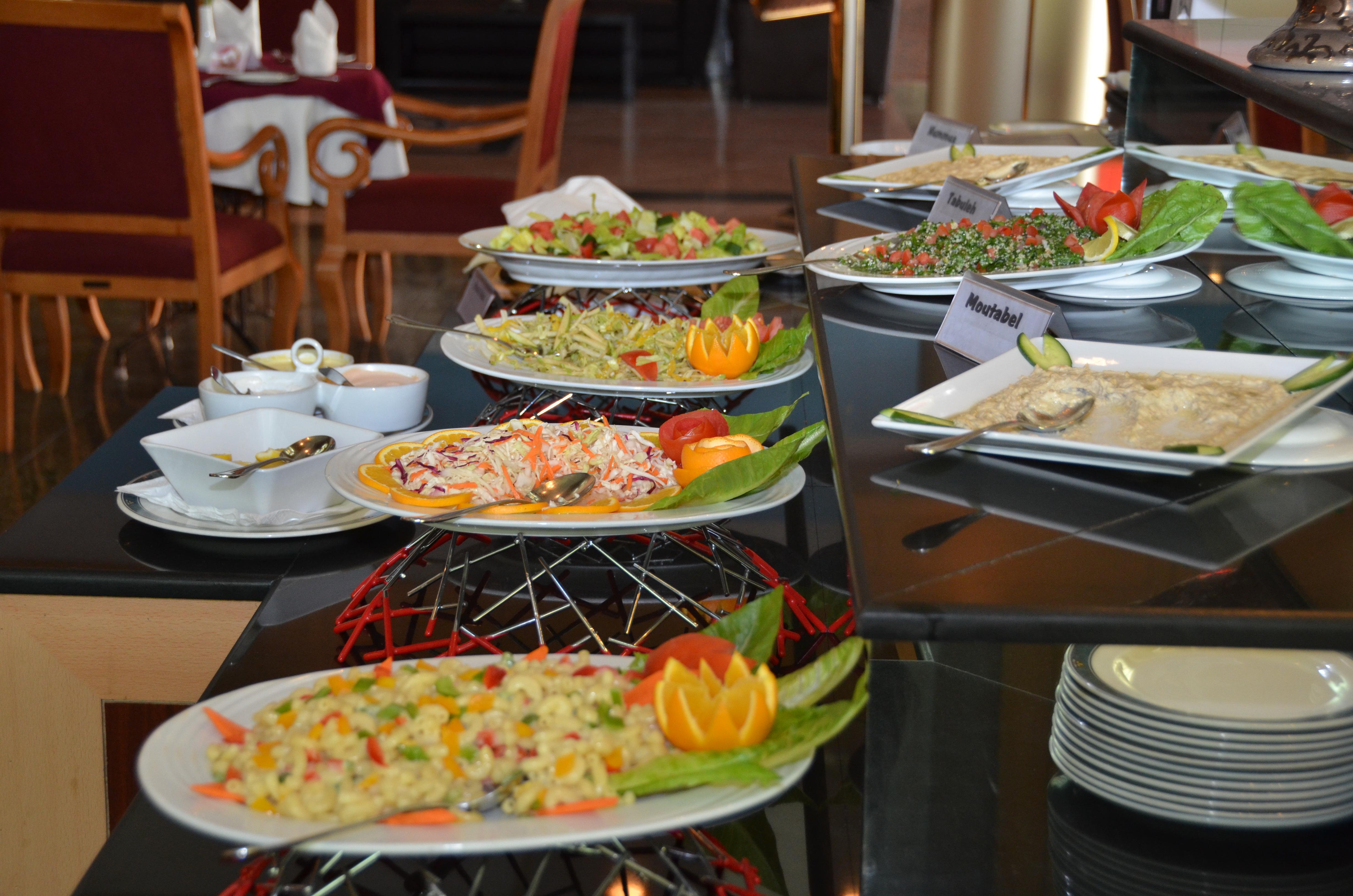 מנאמה Pars International Hotel מראה חיצוני תמונה
